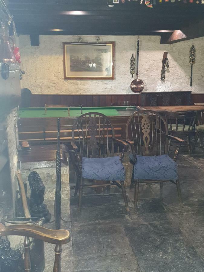 The Old Red Lion Otel Bruton Dış mekan fotoğraf